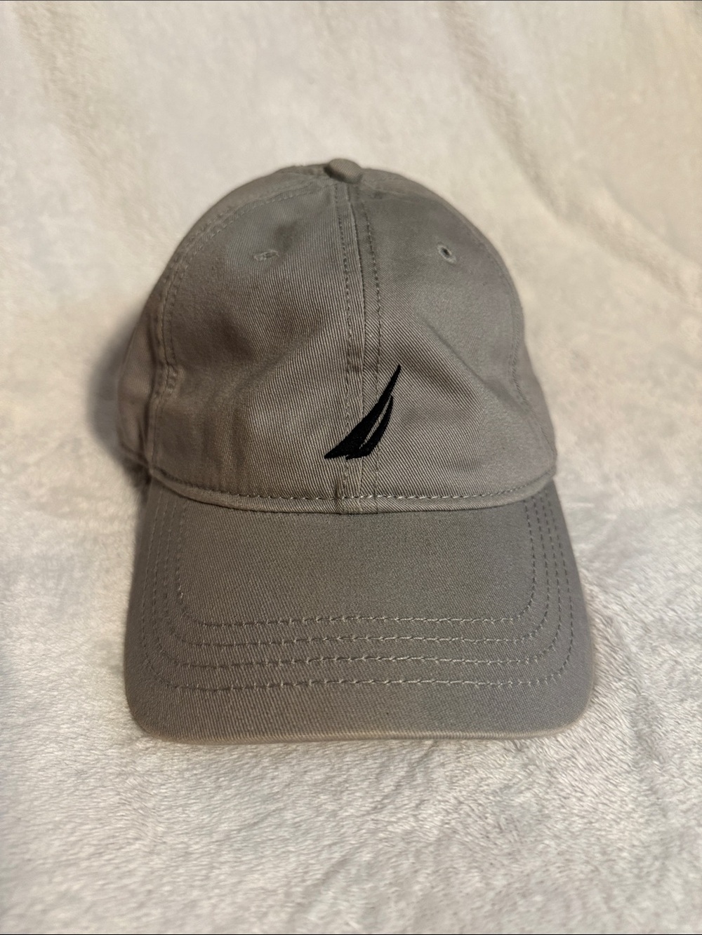 Nautica Gray Cap with Black Sail Emblem
